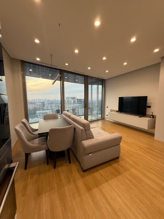 Оренда видової 2-к квартири з паркінгом в ЖК Taryan Towers,
Печерськ - фото 1