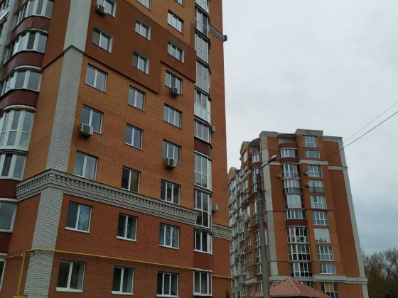 Здам в аренду квартиру вул Шевченко 101 а   6/10 кірпич  дома Чернігів