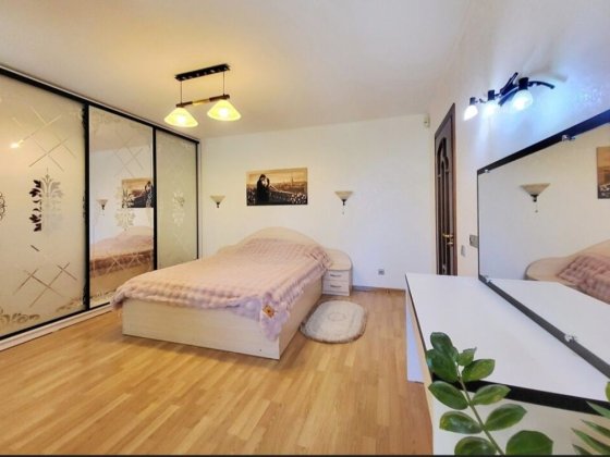 2 к квартира + кухня-вітальня Урожай Вінниця