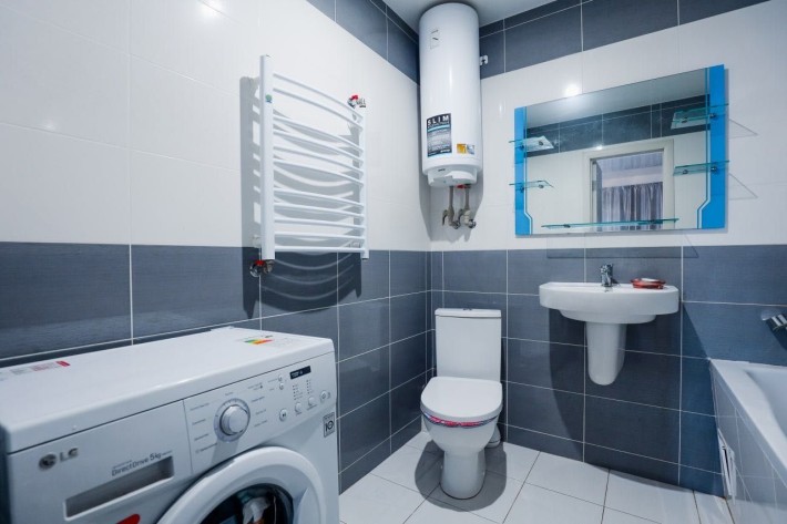 Велика, простора студія, 42м2 , Піски тихий  мкр-н - фото 1