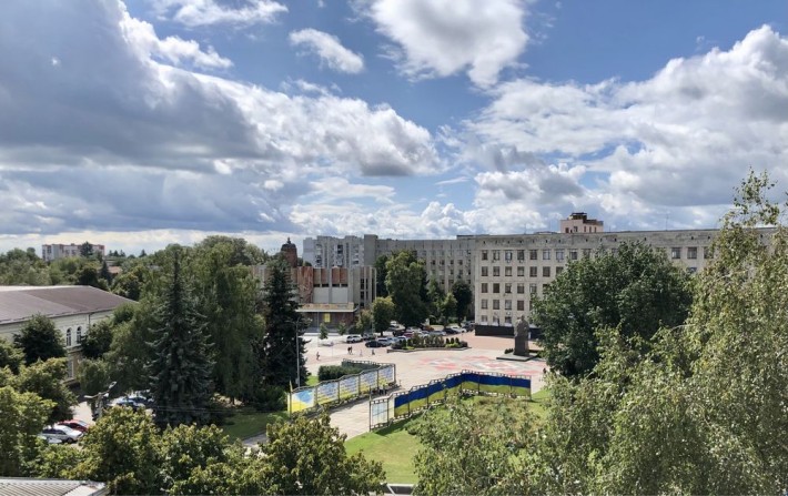 Ваша квартира в центрі: поруч з Михайлівською! - фото 1