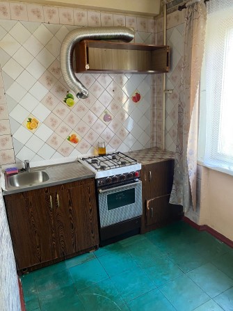 Сдам 2-х к квартиру, 1/5, Комарова - фото 1
