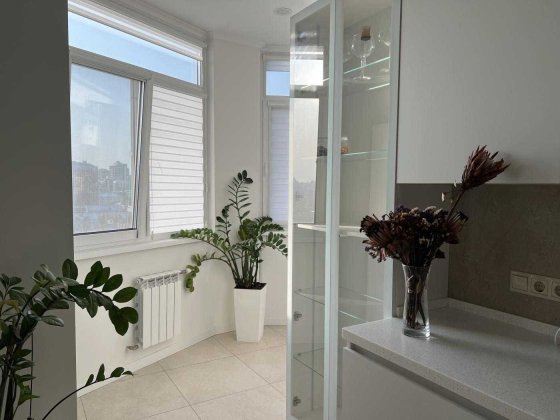 3к! ЖК Елегант ЦЕНТР Є генератор і підзем. паркінг Студія + 2 кімнати Київ