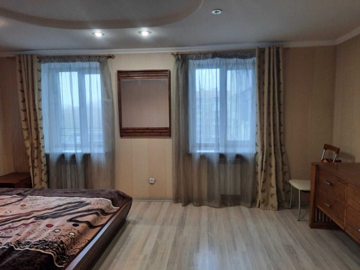 Сдается 3 квартира! Центральный!   Соборная! Цена 14500 гр - фото 1