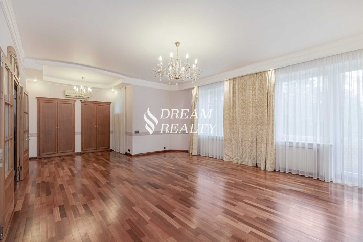 Оренда, вул. Івана Мазепи, 10, 4 кімнати, 155 м², Арсенальна, Печерськ - фото 1
