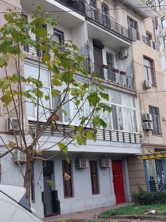 Сдам шикарную квартиру на Французском бульваре/ Азарова 1.200 $ - фото 1