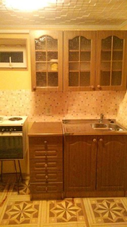 Сдам 1 комн.кв. на Паустовского в частном доме, 1\2, все удобства, - фото 1