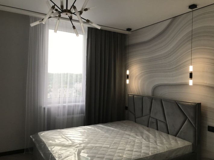 Оренда 1 кім. кв. пр. Чорновола, новобудова, ціна 650$ - фото 1