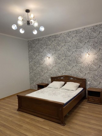 Здається 3 кімнатна квартира, буде ідеально для 4-6студентів - фото 1