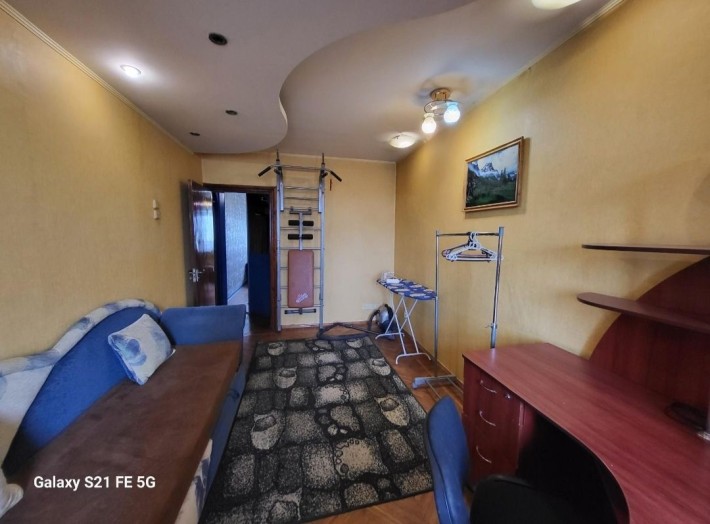 3 квартира проспект Гагарина 56, м Левада и м спортивная - фото 1