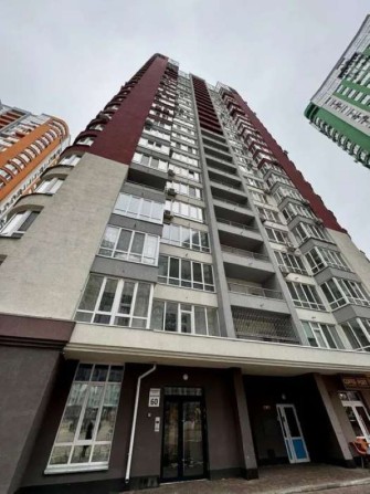 Продаж 3-к квартири вул. Каховська 60 - фото 1