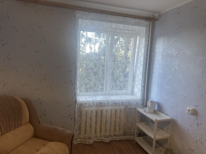 Пропонуємо в оренду кімнату в гуртожитку на Казбеті - фото 1