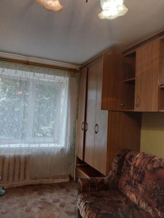 Здам кімнату в квартирі біля будинку офіцерів для дівчини. - фото 1