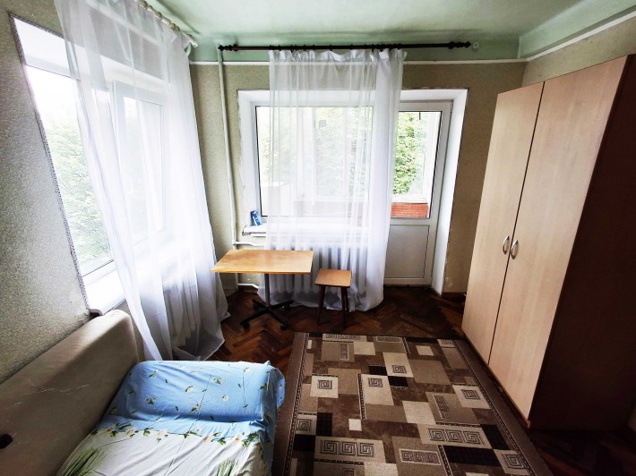 Аренда комнаты 15м2 на Нивках, ул Салютная 25а, метро Сырец, Нивки - фото 1