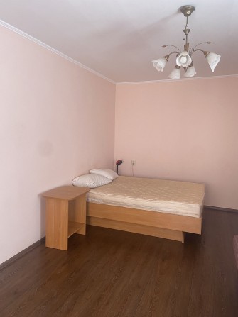 Сдам комнату в доме,можно паре или одному - фото 1