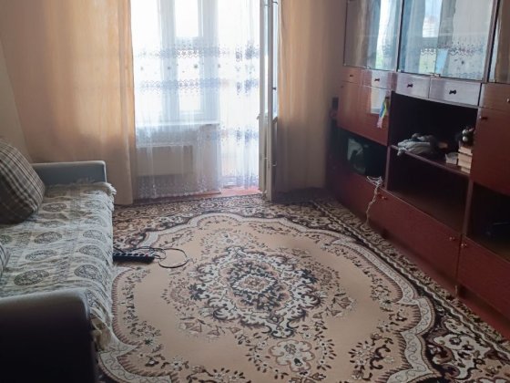 Здається кімната на Троєщині Київ