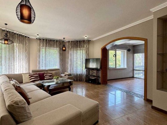 Великий і сучасний будинок! Хмельницкий