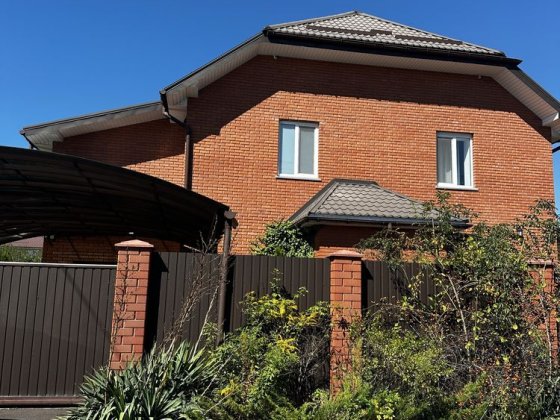 Оренда класного просторого будинку в Садах Бровари