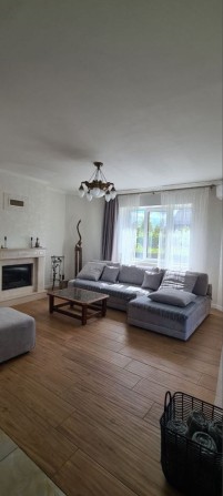Аренда просторного 4к дома (300м2) в Буче, Ирпень - фото 1