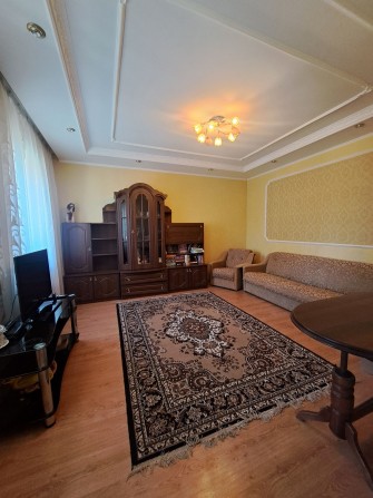 Район Фурманова частина будинку в горному стані - фото 1