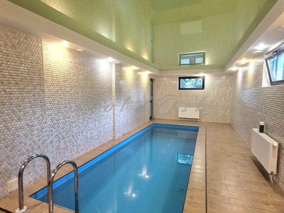 Оренда Будинку з басейном та сауною.Камін,Газ. Осокорки Київ