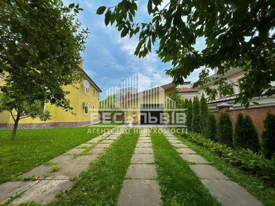 Оренда будинок Львів, вул. Кримська Львов