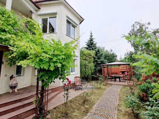 Актуально! Будинок з подвір'ям та видом на море Совіньон. Генератор Одесса