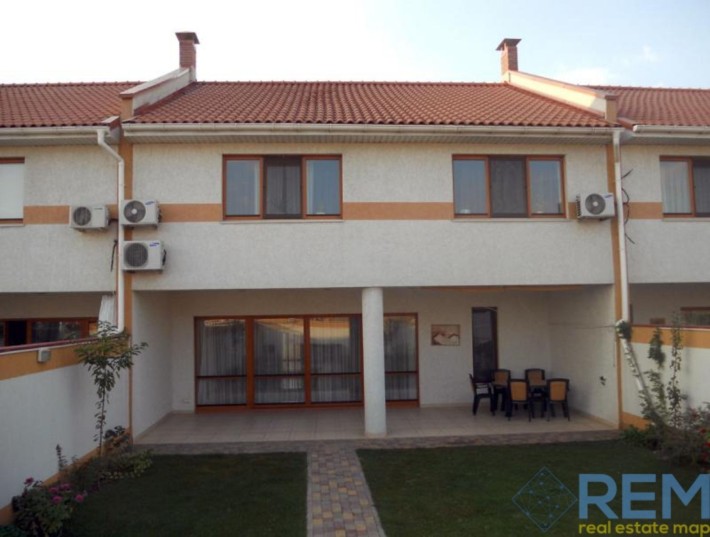 Оренда двухэтажного дома у моря . Совиньен -3 . - фото 1