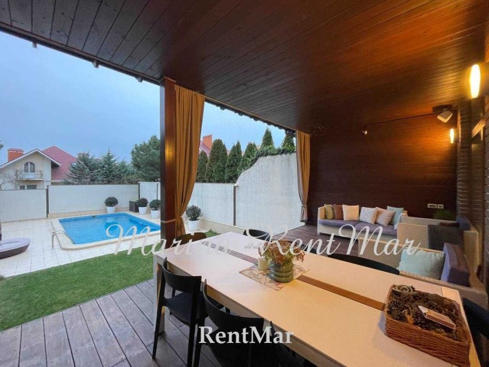 ВИДЕО см!  Солнечные панели Стильный дом бассейн Совиньон - фото 1