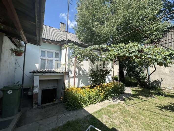 Продається дім в центрі Тячева! - фото 1