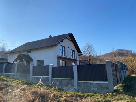 Оренда будинку в м. Свалява, Черник Свалява