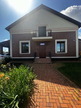 Сдам в оренду 2 поверховий будинок 250 м2 Нові Петрівці. Без комісії - фото 1