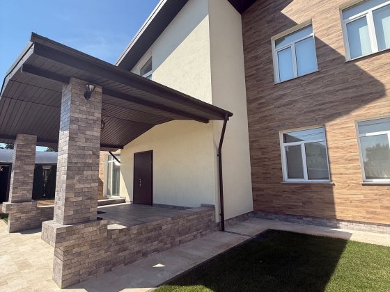 Оренда будинку 380м Бучанський рн /Блиставиця /110000грн Блиставица