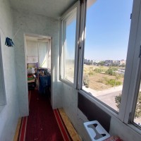 Продам 1-квартиру крупногабаритную 4 мкрн Левый берег Кам'янське