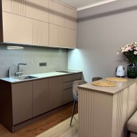 Продаж 2-к квартири вул. Микільсько-Слобідська 10 Київ