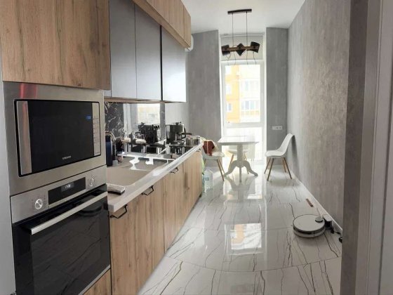 Продаж 2-кімнатної квартири по вул.Лук'яненка Левка (Тимошенко), 21 Київ