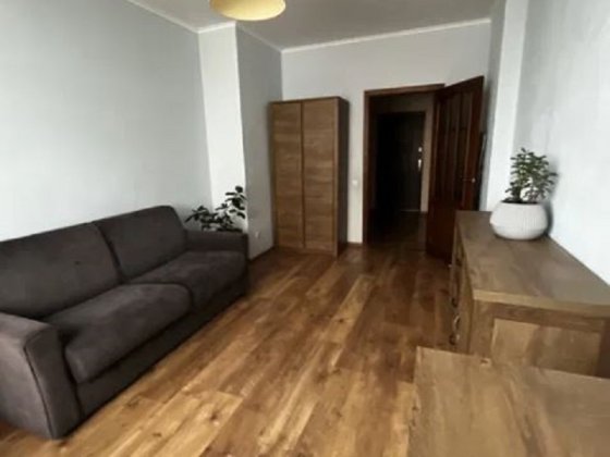 Продаж 2к квартири в Солом’янському районі  Любомира Гузара 46в Київ