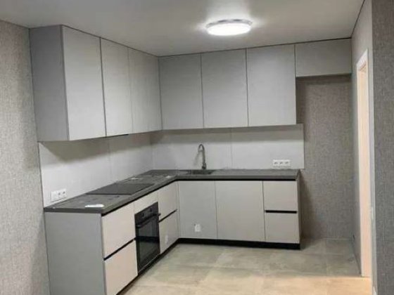 Продаж 1-к квартири вул. Михайла Максимовича 24в Київ