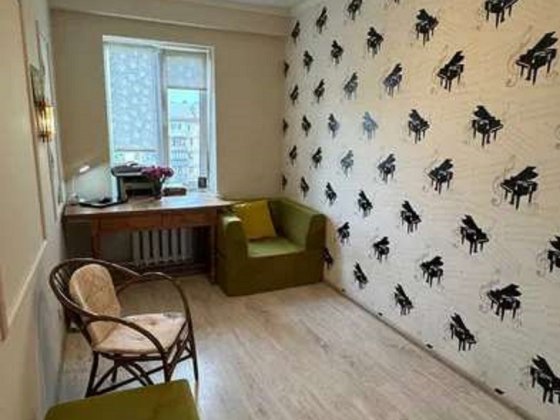 Продаж 2 кімнатка квартира, вул. Тампере 2/20, Соцмісто, Дарницька площа Київ