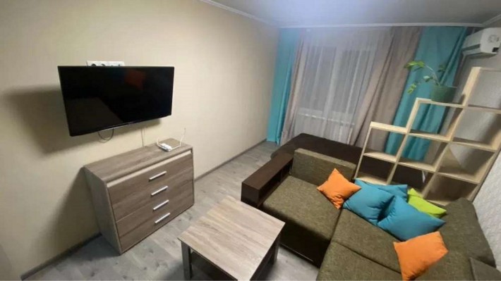 Продаж 1-кімнатної квартири по просп.Свободи, 30. - фото 1