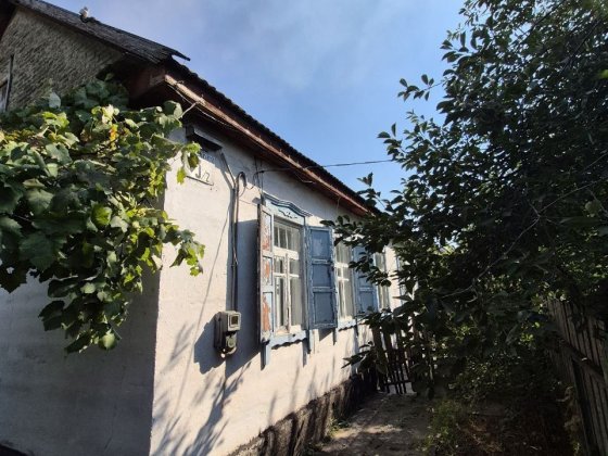 Продам 1/2 дома район Чапаева Кам'янське