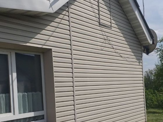 продам дом в самому центрі Василькова, ділянка 11 соток Васильков