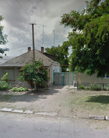 Продам будинок в центрі міста - фото 1