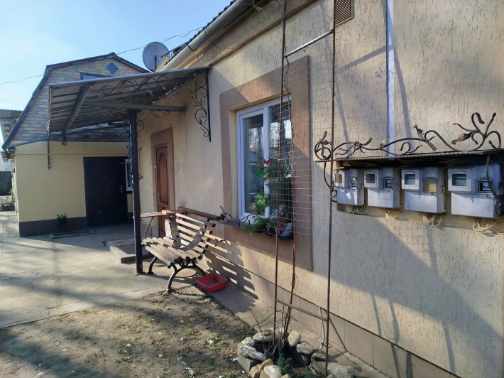 Продам Будинок в - фото 1