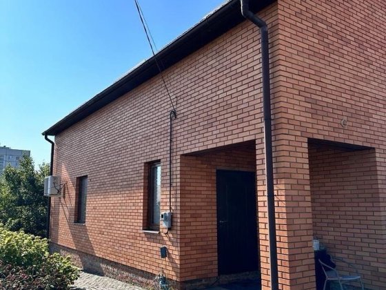 Продам будинок новобудова в Дергачах район переїзду. Сертифікат так. Дергачі