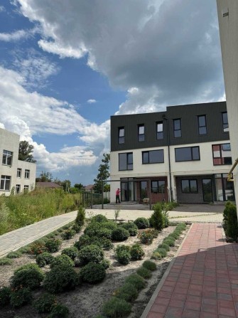 Продаж нового таун-хаусу під ремонт в Гостомелі - фото 1