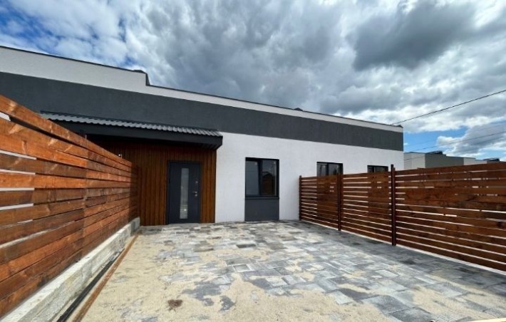 Таунхаус готовый своя земля газ свет - фото 1