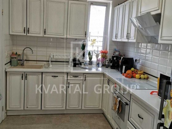 БУДИНОК з ремонтом, 6 соток землі. 5 хв до центру Гостомель