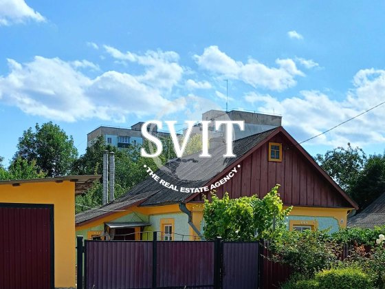 Продам Будинок мікрорайон Кам'янець-Подільський