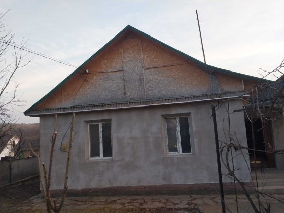 Продається будинок с. Голосків Центр села Кам'янець-Подільський
